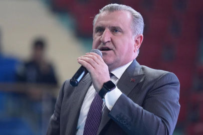 Arda Güler'in muhteşem golünü Bakan Osman Aşkın Bak da kayıtsız kalamadı