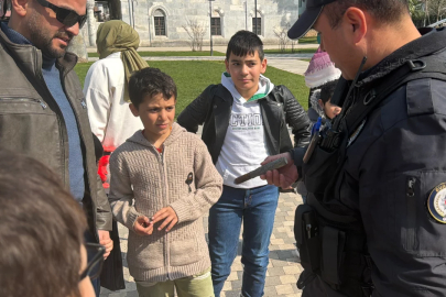 Çekilen İznik Gölü kıyısında oynayan çocuklar top mermisi buldu