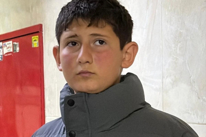 Filistinli çocuk, Batı Şeria'da ailesinin İsrail askerleri tarafından katledildiği anda yaşadığı dehşeti AA'ya anlattı