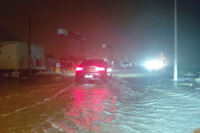 Hatay'da şiddetli rüzgar ve sağanak etkili oluyor