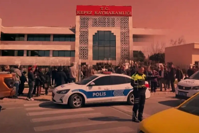 Kaymakamlık binasında panik! Silah sesleri duyuldu...