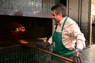 Başkan Yılmaz Önce Pişirdi Sonra İkram Etti