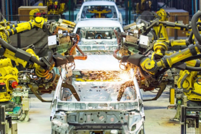 Bir modeli Bursa'da üretilecek! Dev fabrika küçülme kararı aldı, isyan başladı