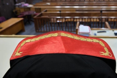 Antalya’da tutuksuz sanık, 'İtirafçı Oldum' diyerek üç kişiden helallik istedi