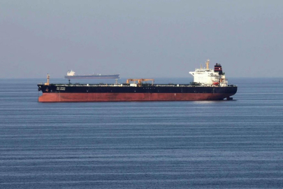 Hürmüz Boğazı'ndan son 3 günde geçiş yapan gemi sayısı açıklandı