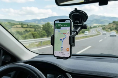 Araçlara telefon tutucu takmak yasaklanıyor!