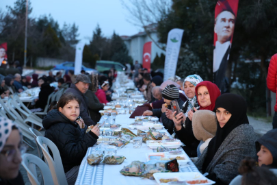 Başkan Aydın Ramazan Sofrasında Osmangazililerle Buluştu