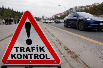 Bayram tatilinde güvenli ulaşım için trafik tedbirleri artırıldı