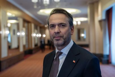 Elektrik ve doğalgaza zam gelicek mi? Bakan Bayraktar açıkladı