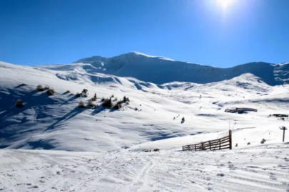 Uludağ'da bayramda kar bereketi! Pistler tamamen açılacak...