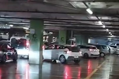 Bursa'da AVM protestosu! Yüzlerce araç korna bastı