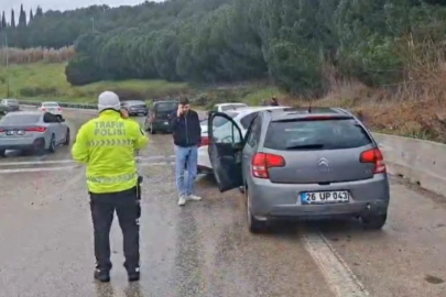 Bursa'da zincirleme kaza! Birbirlerine girdiler