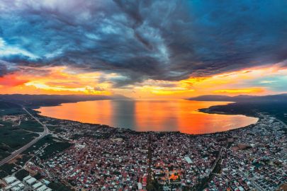 İznik Bayrama Hazır