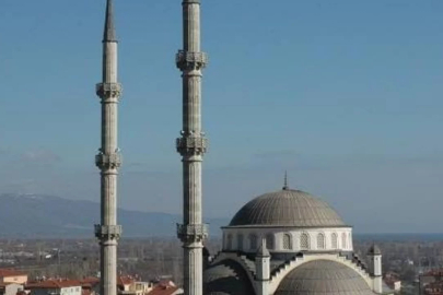 Ramazan ayının bitmesi ile vakit değişiyor! Bursa'daki müftülükten sabah ezanı için saat uyarısı...