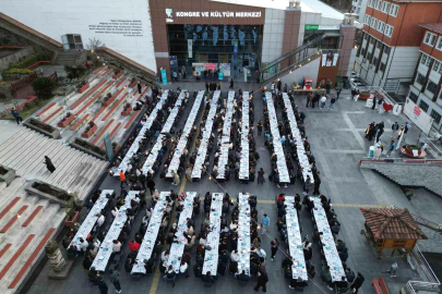 RTEÜ'de öğrenciler iftarda buluştu