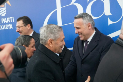 AK Parti Sakarya Teşkilatı bayramlaştı