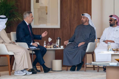 Bakan Fidan, BAE Devlet Başkanı Al Nahyan tarafından kabul edildi