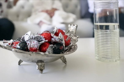 Bayram harçlığında 'IBAN at' dönemi: Kampanya bile başlatıyorlar...