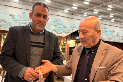 Bursalı esnaf ramazan kazancını Filistin'e verdi!