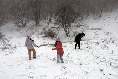 Tekirdağ'da Ganos Dağı'nda kar kalınlığı 10 santimetreye ulaştı