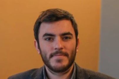 Gazeteci İsmail Arı gözaltına alındı