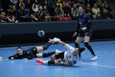 Bursa Büyükşehir Belediyespor Avrupa’da yarı final için avantajı kaptı