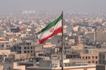 İran: Düşman tamamen teslim olana kadar savaşı sürdüreceğiz