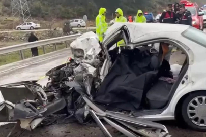 Isparta'da meydana gelen kazada can pazarı! Ölü ve yaralılar var...