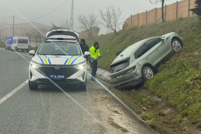 Orhangazi Yalova yolunda korkutan kaza! Önündeki araca çarpıp sete çıktı...