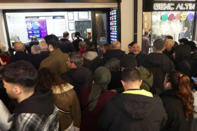 Altın düşer düşmez Kapalıçarşı’ya akın: Kuyruklar oluştu, talep patladı