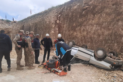 Otomobil 8 metreden uçtu: 1 ölü, 1 yaralı var