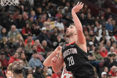 Alperen Şengün'ün triple-double'ı mağlubiyeti engelleyemedi