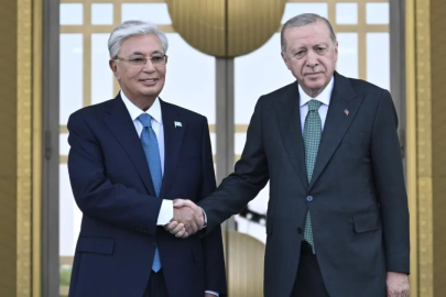 Cumhurbaşkanı Erdoğan, Kazakistan Cumhurbaşkanı Tokayev ile görüştü
