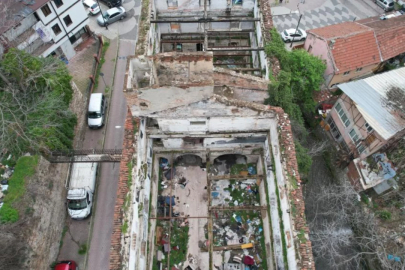 Bursa'da 156 yıllık tarih küle döndü: Zarar gün ağarınca ortaya çıktı