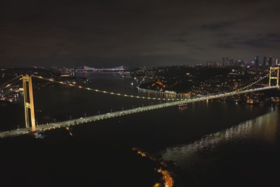 FSM Köprüsü 'Endometriozis' farkındalığı kapsamında sarı ışıklarla aydınlatıldı