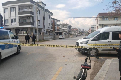 Mersin'de kocasının bıçakladığı kadın ağır yaralandı