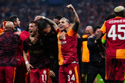 Galatasaray'da futbolcuların günlerdir beklediği müjdeli haber geldi