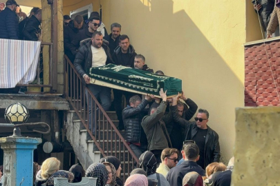 İzmit'te eğlence mekanına silahlı saldırı; 3 ölü, 2 yaralı