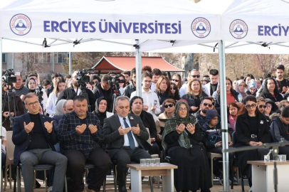 Kazada ölen tıp öğrencisi Yaren için üniversitede anma töreni