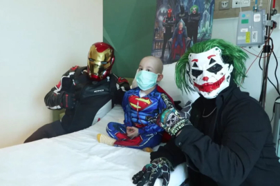 Lösemi hastası Zeyd'in süper kahraman hayali gerçek oldu