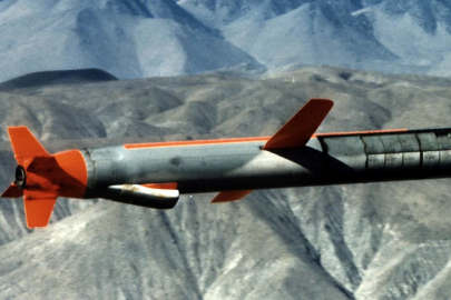 WP: ABD'nin İran'a saldırılarda kullandığı Tomahawk füzelerinin hızla tükenmesi Pentagon'u endişelendirdi