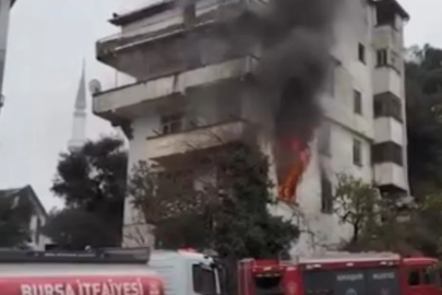 Bursa'da apartmanda yangın paniği!