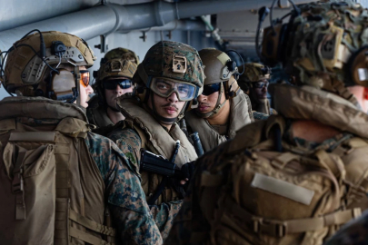 CENTCOM duyurdu: 3 bin 500 ABD askerini taşıyan gemi Orta Doğu'da