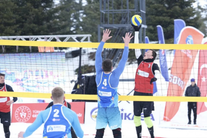 FIVB Kar Voleybolu Dünya Turu Uludağ, Bursa'da devam ediyor