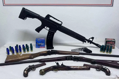 Jandarmadan kaçak silah ve tarihi eser operasyonu!