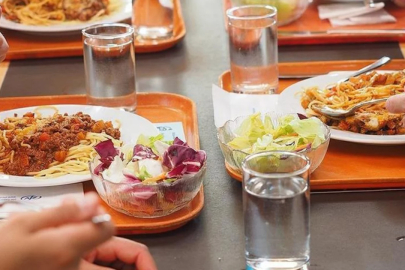 Restoran ve kafelerde yeni dönem! Kalorisine kadar artık bilinecek... İşletmelere süre verildi