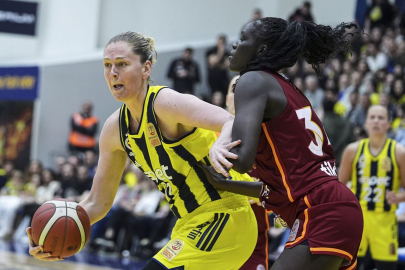 Fenerbahçe Opet, Galatasaray'ı farklı yendi