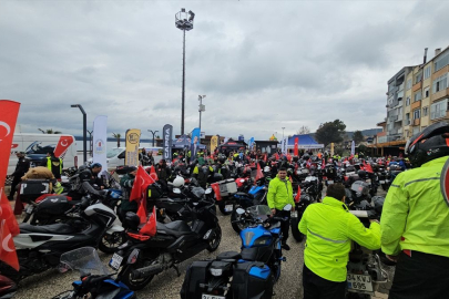 Motosiklet tutkunları Gelibolu Yarımadası'nda şehitlere saygı için buluştu