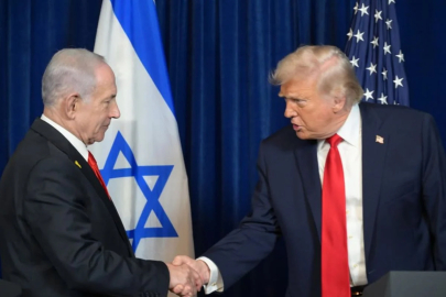 Papa'dan Trump ve Netanyahu'ya sert mesaj: Elleriniz kan dolu