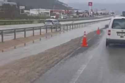 Bursa yolunun bir kısmı trafiğe kapandı! Ortalık göle döndü